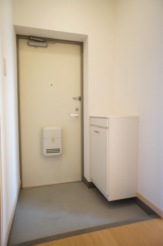 玄関　図面と現状に相違がある場合には現状を優先