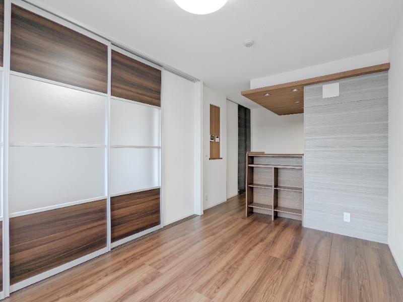 居室・リビング　図面と現状に相違がある場合には現状を優先