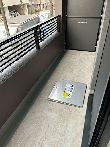 バルコニー　※同仕様写真含む