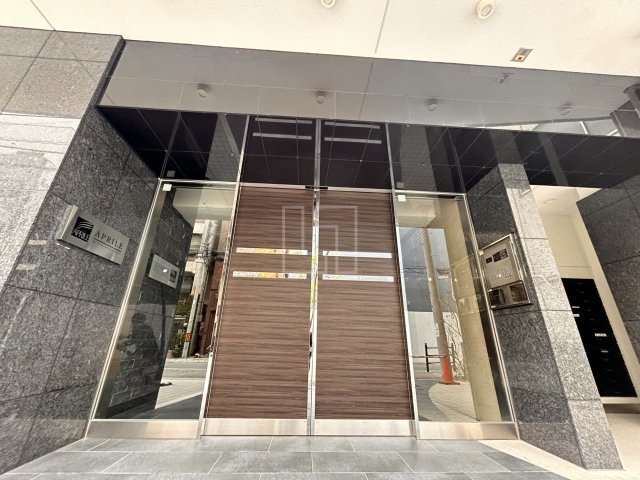 エントランス　APRILE南森町　エントランス