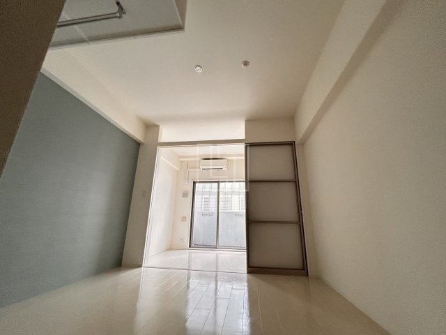 居室・リビング　APRILE南森町　ダイニングスペース