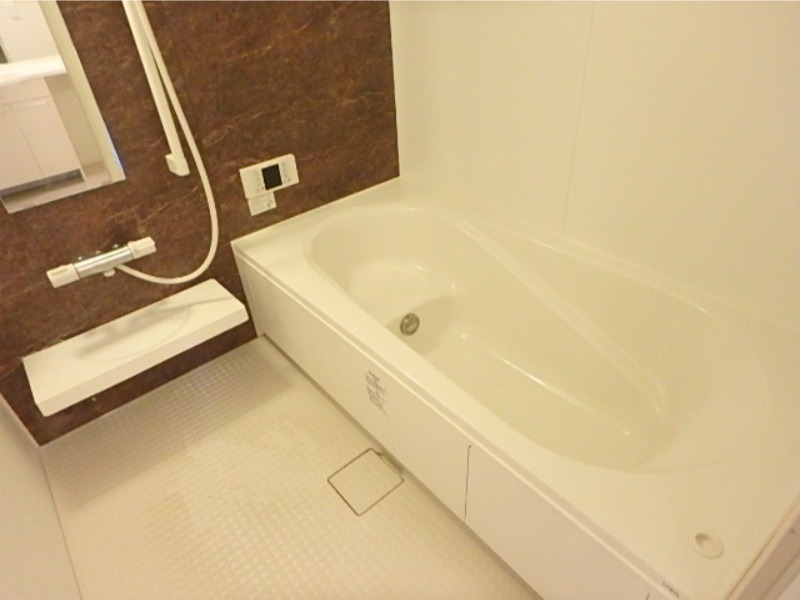 バス・シャワールーム　図面と現状に相違がある場合には現状を優先