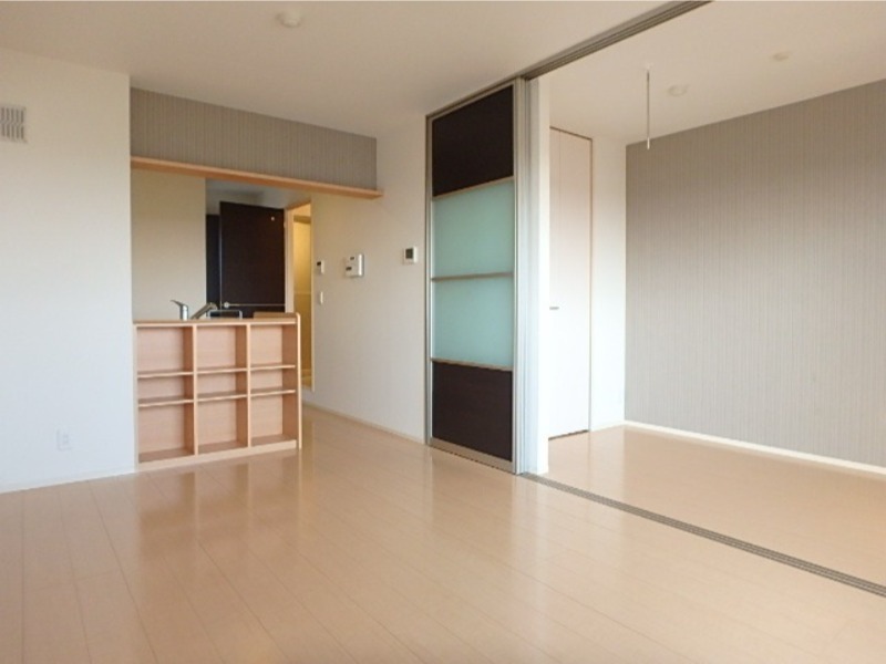 居室・リビング　図面と現状に相違がある場合には現状を優先