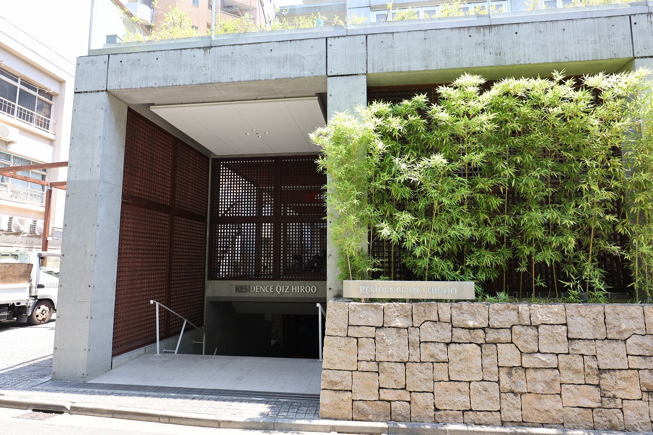 エントランス　エントランス