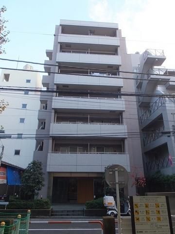 建物外観　重厚感溢れる外観・閑静な住宅街