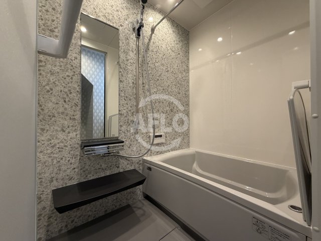 バス・シャワールーム　南市岡テラスハウス　　浴室