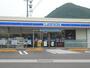 コンビニ　ローソン／伊部久保田店（コンビニ）まで350m