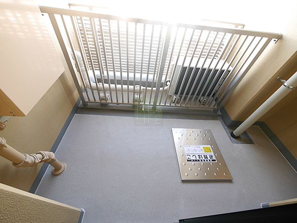 バルコニー　※別部屋の参考写真です。