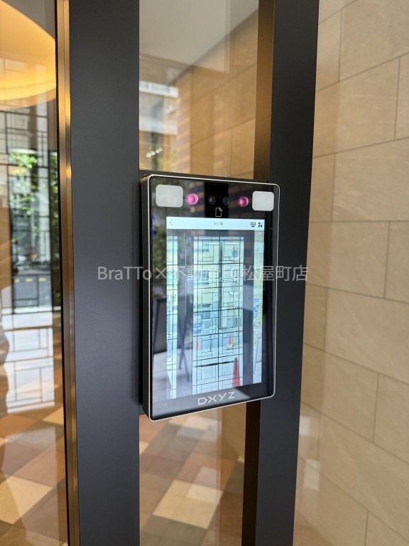 エントランス　マンション共用部分（オートロック付き）