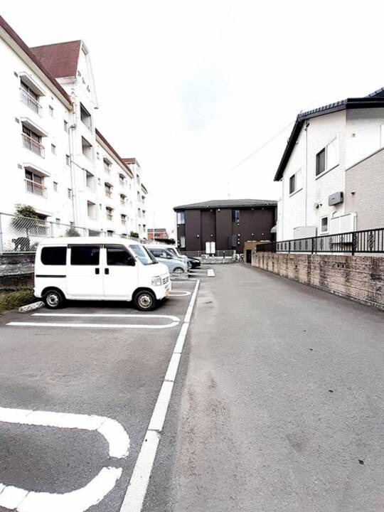 その他共有部分　駐車場