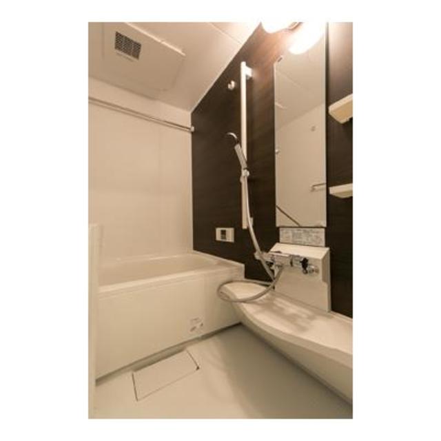 バス・シャワールーム　※写真は同タイプ住戸です。