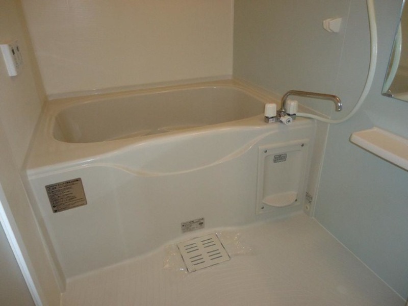 バス・シャワールーム　図面と現状に相違がある場合には現状を優先