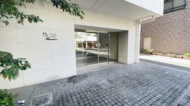 エントランス　エントランス部分