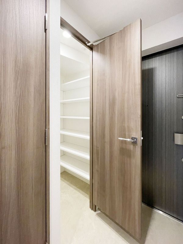 玄関　☆広々とした玄関☆