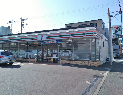 コンビニ　セブンイレブン 横須賀公郷町2丁目店（コンビニ）まで730m