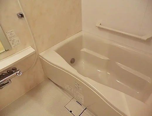 バス・シャワールーム　※別部屋参考写真