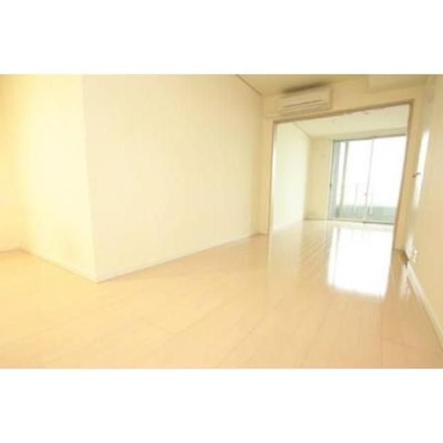 トイレ　※写真は同タイプ住戸です。