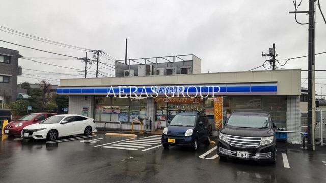 コンビニ　ローソン本町田店（コンビニ）まで528m