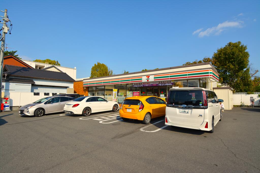 コンビニ　セブンイレブン名古屋豊田1丁目店（コンビニ）まで115m