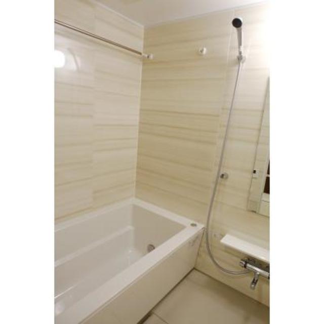 バス・シャワールーム　※写真は同タイプ住戸です。