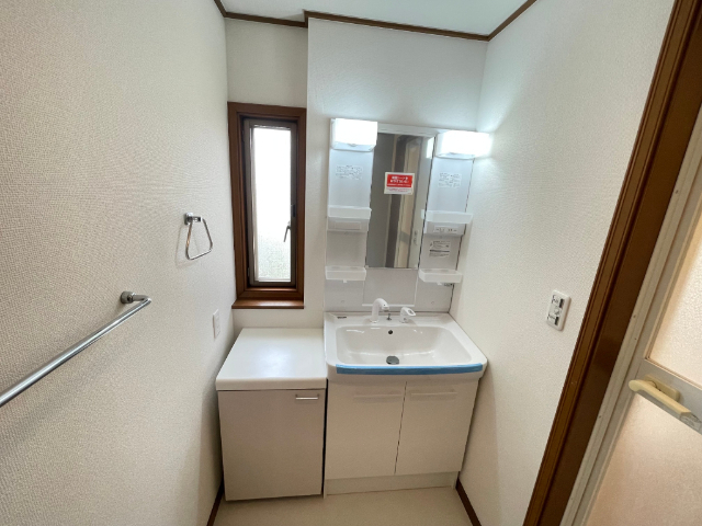 洗面設備　リノベーション前