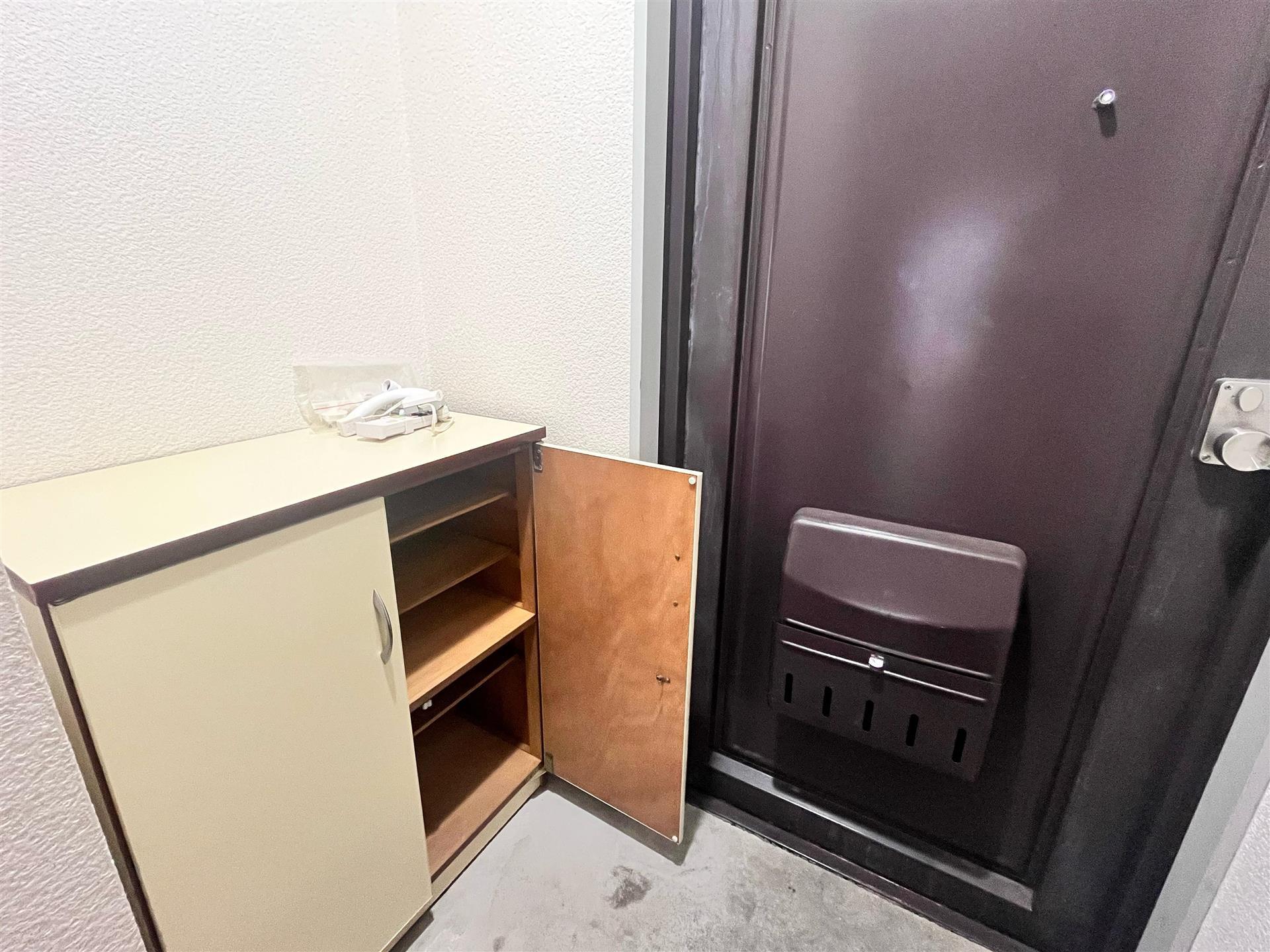 玄関　シューズボックス