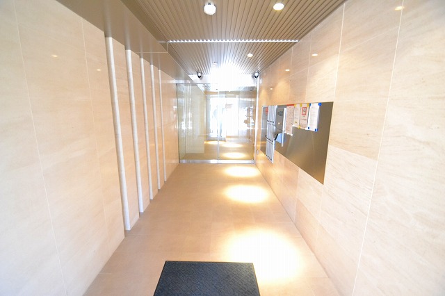 エントランス　☆とってもおしゃれなエントランスです☆