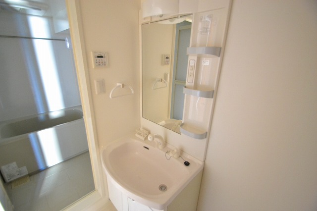 洗面設備　☆ピカピカ洗面脱衣所です☆