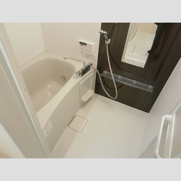 バス・シャワールーム　浴室