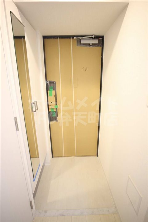 玄関　落ち着いた玄関です