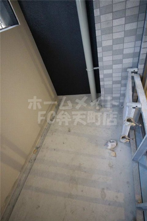 バルコニー　お洗濯にも便利なバルコニー付き