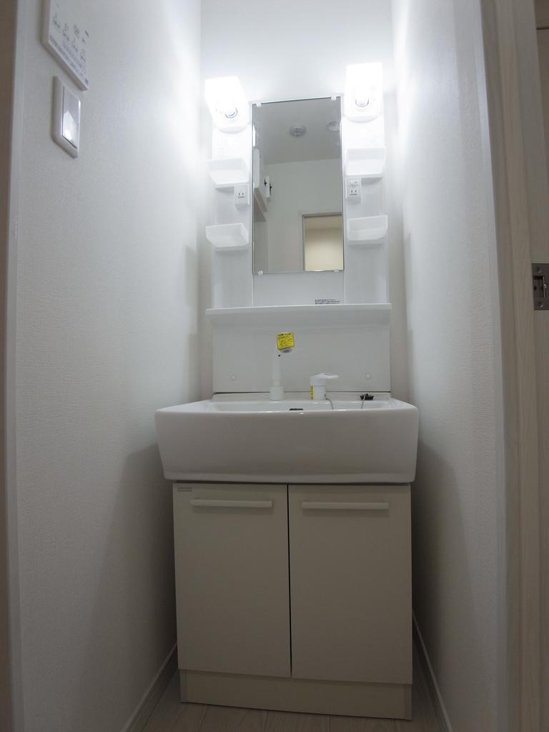 洗面設備　Ｉｖｏｒｙ