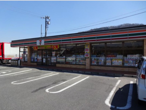 その他　セブンイレブン 井原東江原店まで1247ｍ
