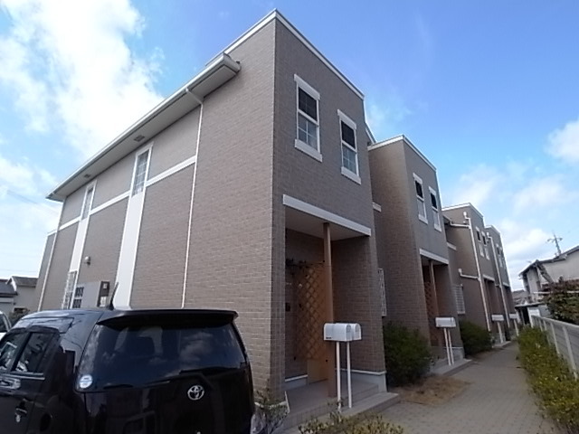 建物外観　ハウスメーカー施工の外観