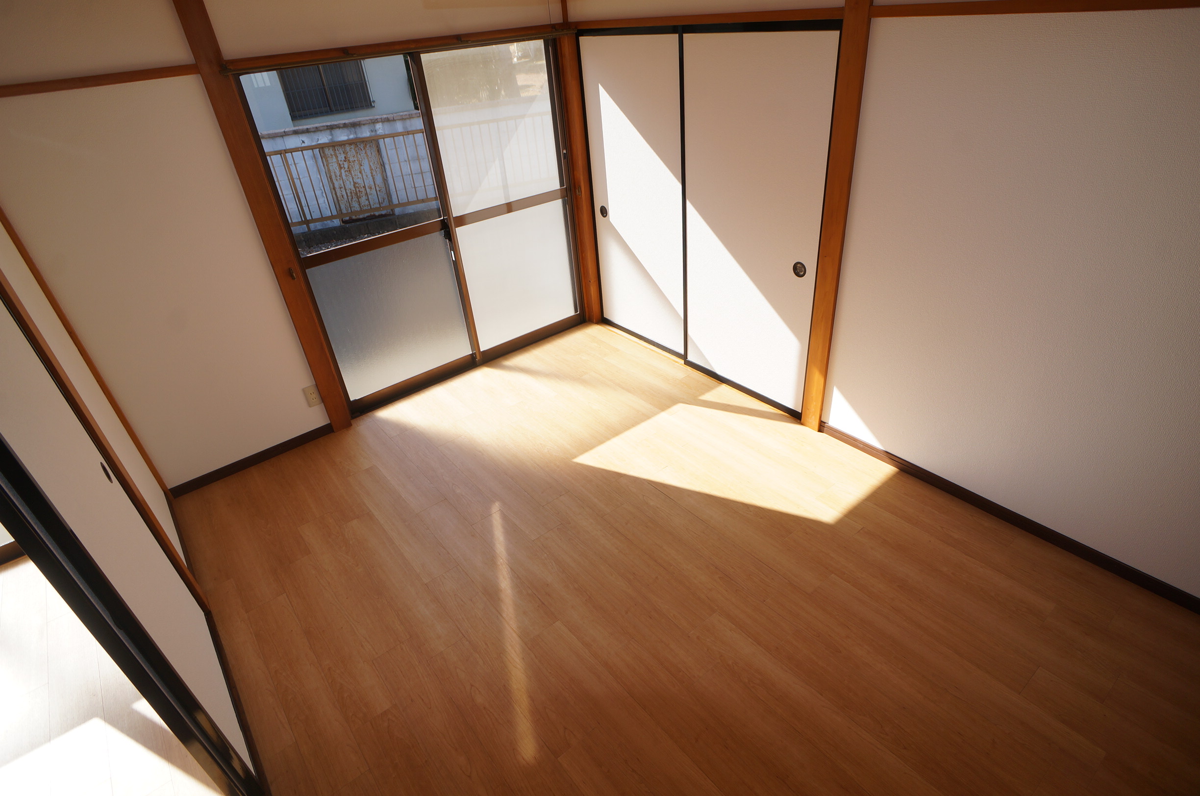 その他部屋・スペース　リビング横の洋室6帖