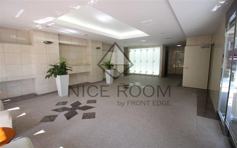 エントランス　リーガル京町堀　エントランス