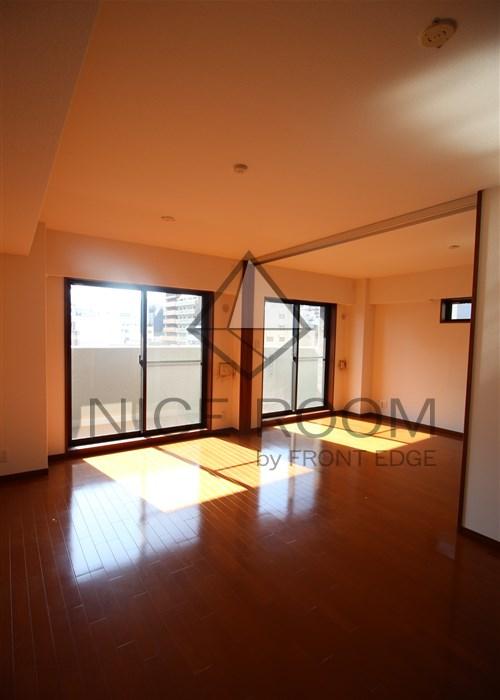 居室・リビング　リーガル京町堀　洋室