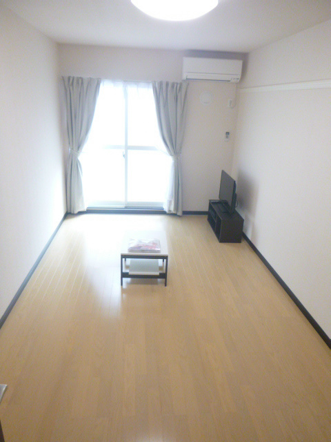 居室・リビング　リビング