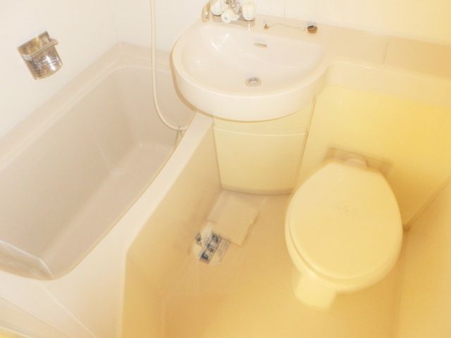 バス・シャワールーム　お部屋探しは株式会社　タウンハウジング　までお気軽にお問合…