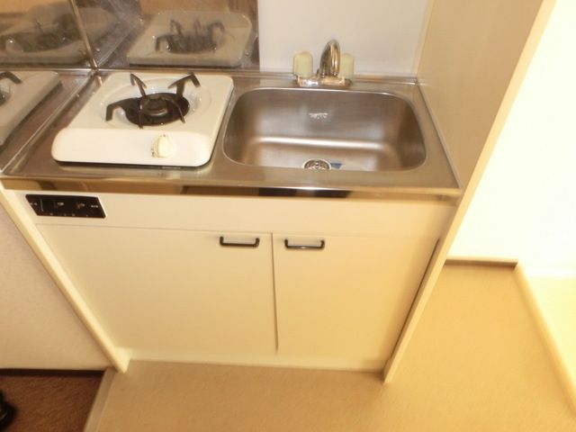 キッチン　お部屋探しは株式会社　タウンハウジング　までお気軽にお問合…