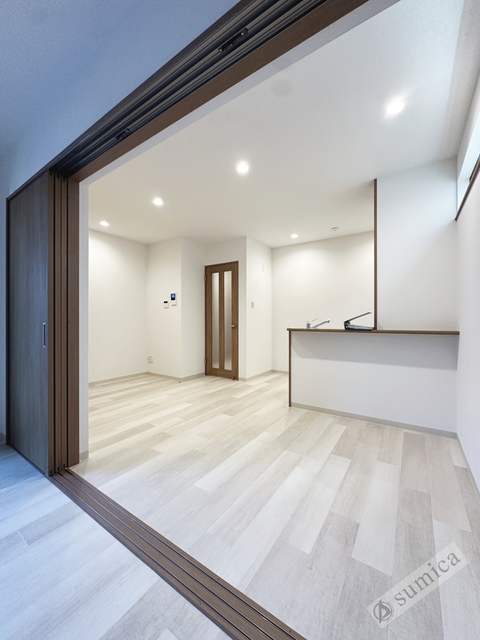 居室・リビング　ネットは無料で利用可能です♪♪