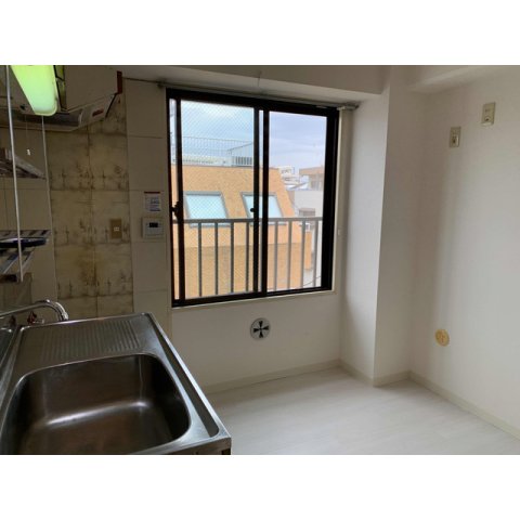 キッチン　きれいなキッチンです