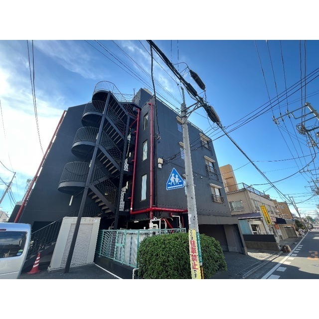 建物外観　外観は落ち着いています