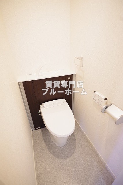 トイレ　タンクレストイレ！