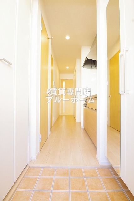 玄関　きれいな玄関スペース！