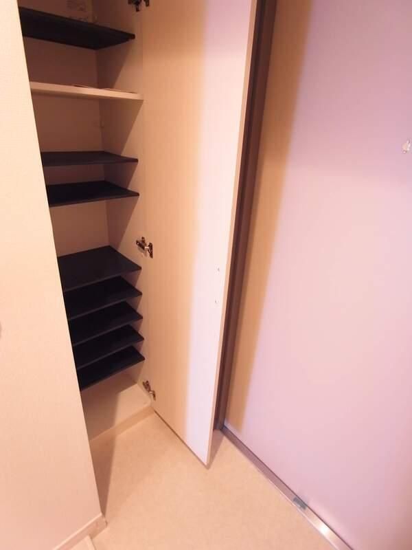 収納　別部屋参考写真