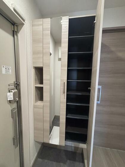 収納　シューズボックス