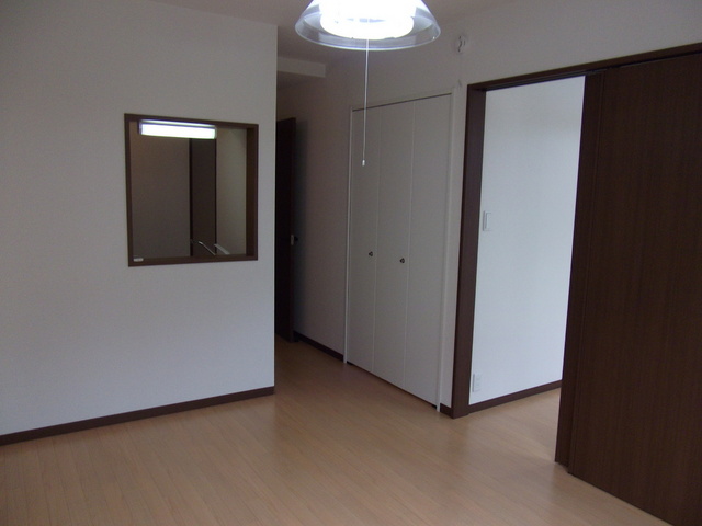 居室・リビング　☆リビング広さ８帖☆