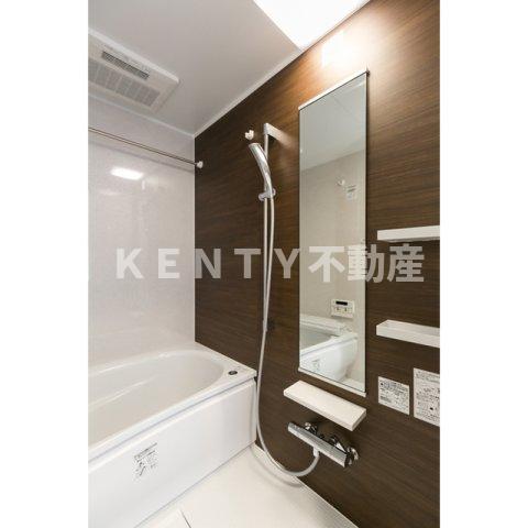 バス・シャワールーム　日々の疲れを癒すお風呂付です