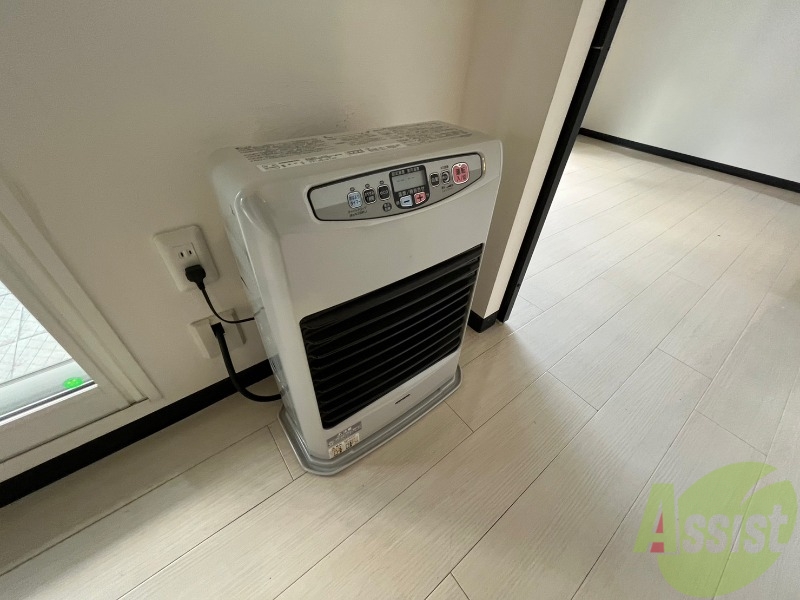 その他設備　灯油暖房です。札幌の寒い冬もこれで大丈夫！